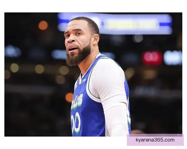 多诺万成接盘北卡罗莱纳大学男篮主帅 史蒂文斯主动放弃竞争